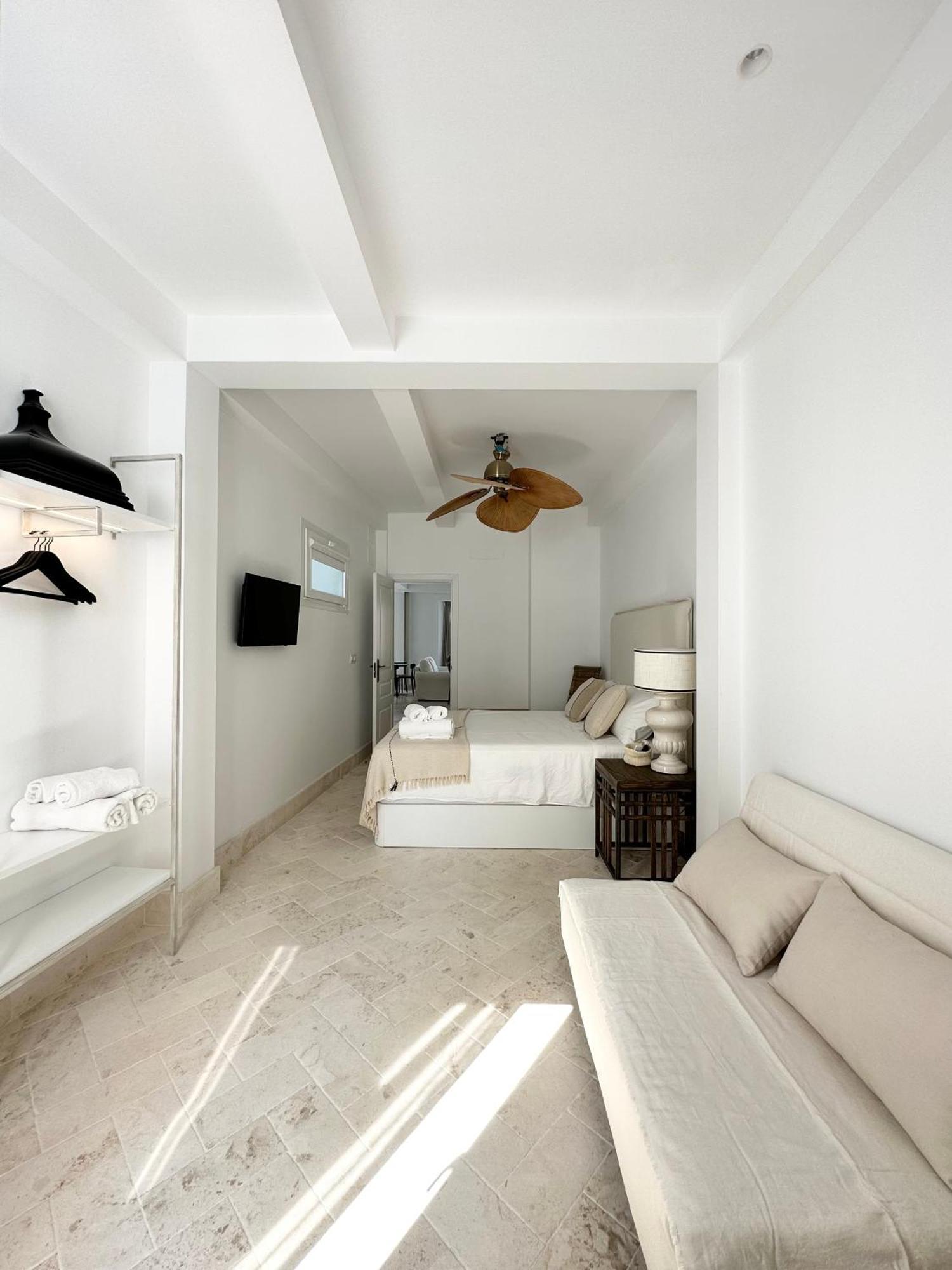 Apartamento Duplex Con Piscina Privada En Terraza アルカラ・デ・グアダイラ エクステリア 写真