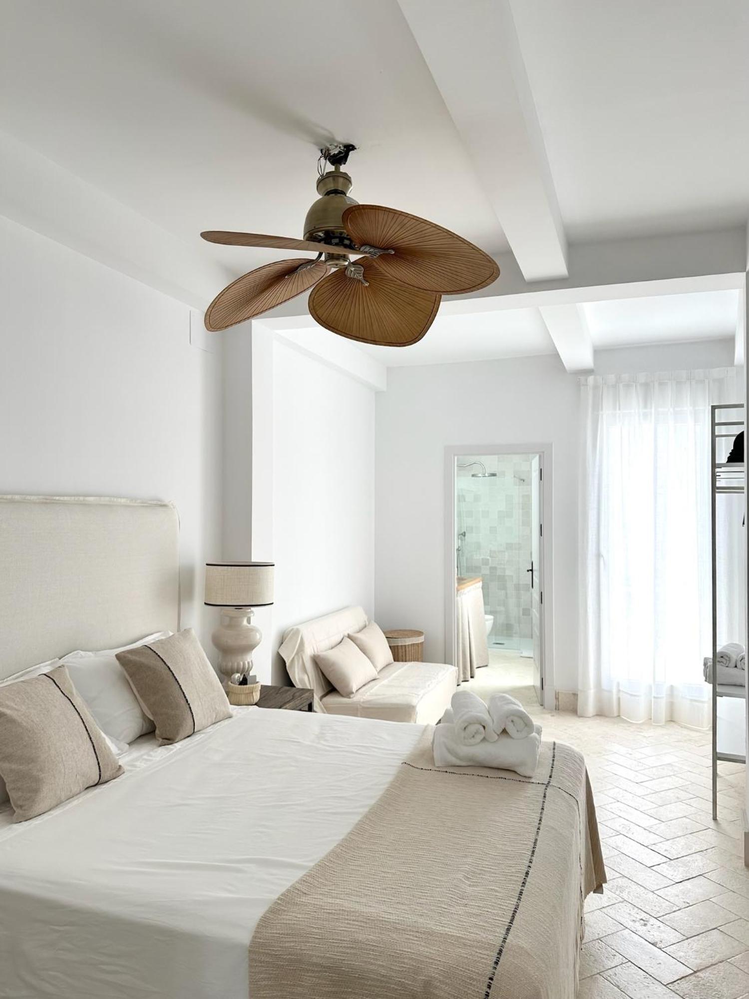 Apartamento Duplex Con Piscina Privada En Terraza アルカラ・デ・グアダイラ エクステリア 写真